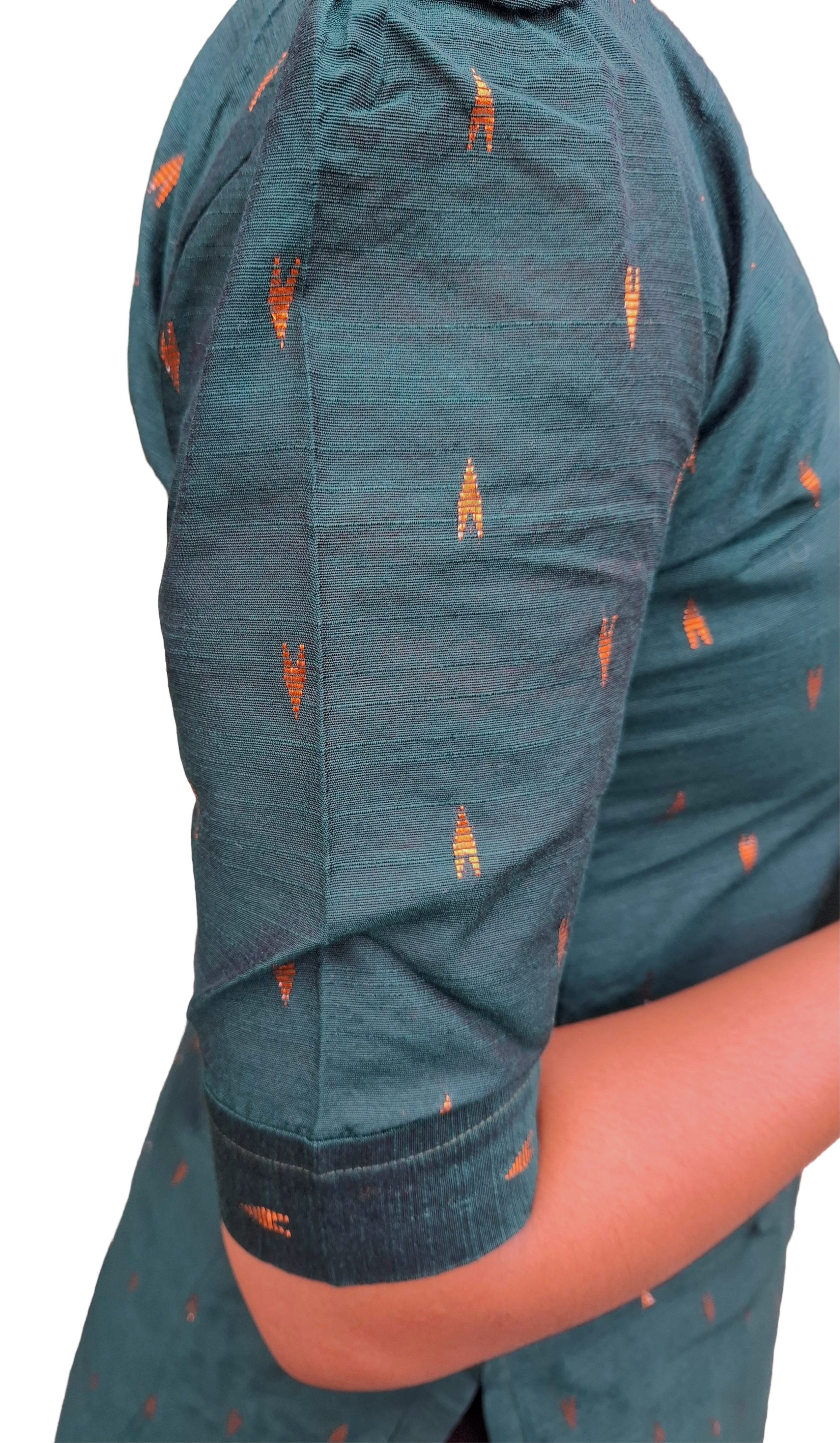 The Emerald Scallop-Neck Kurti with Gold Detailing